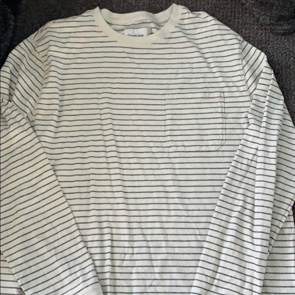 Men’s long sleeve L